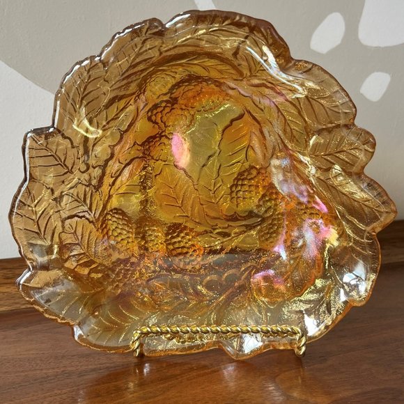 Indiana Glass Co. Berry Motif Triangular Bowl Orange Marigold Glass Vintage - Picture 2 of 11